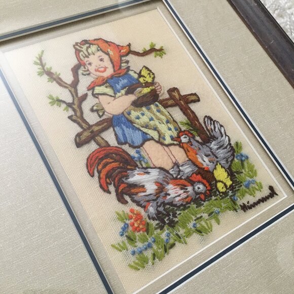 Vintage Hummel Needlework Girl Feeding Chickens Fowls 3-D Embroidery Framed - Picture 3 of 12